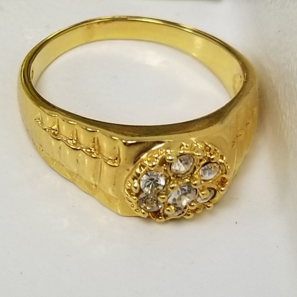 Men's vintage ring with stones gold tone